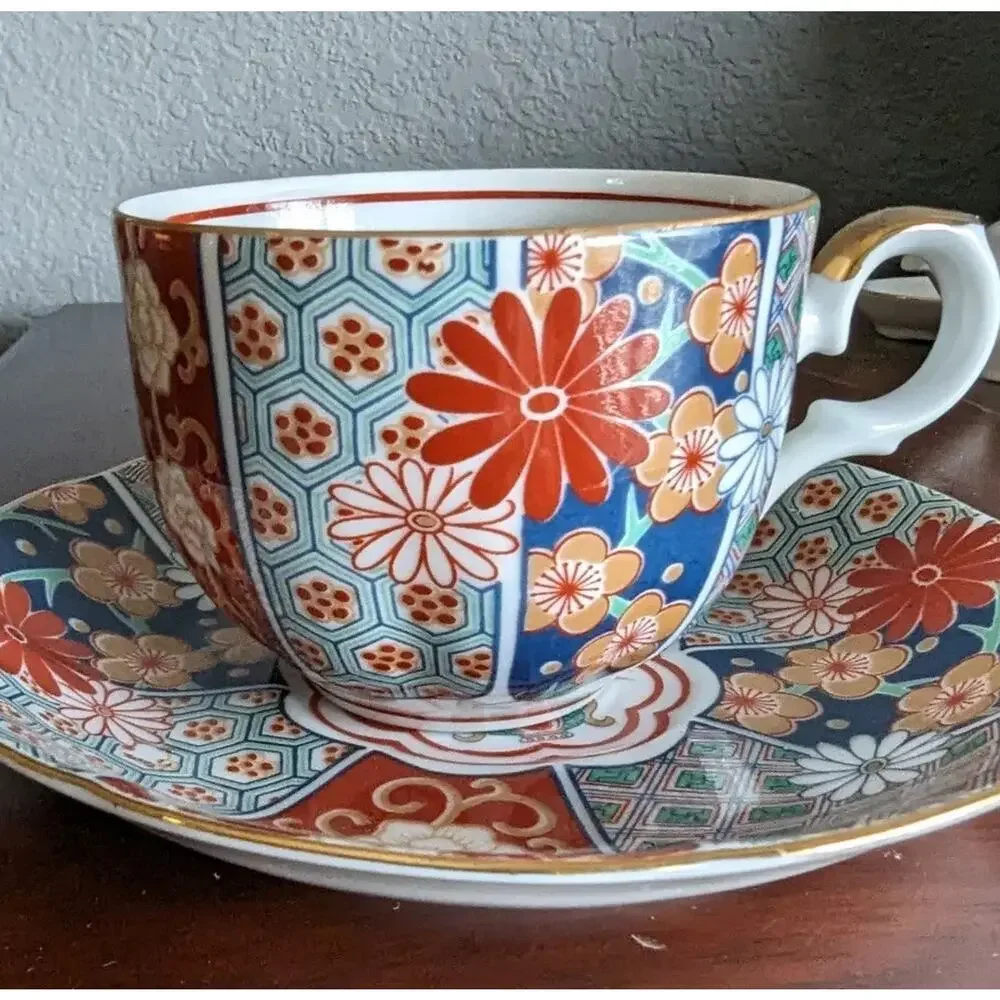 Vtg Arita Imari Teacup Saucer Set Japan Porcelain Fan Shape Kutani